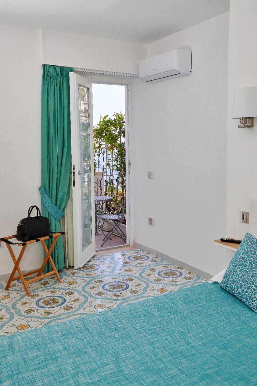 Malafemmena Guest House Capri Room photo